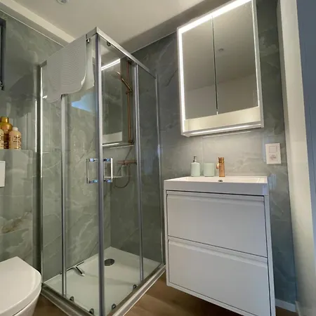 Appartement Bright With Private Parking Near Centre Gand