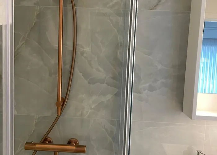 Апартаменты Bright With Private Parking Near Centre Гент